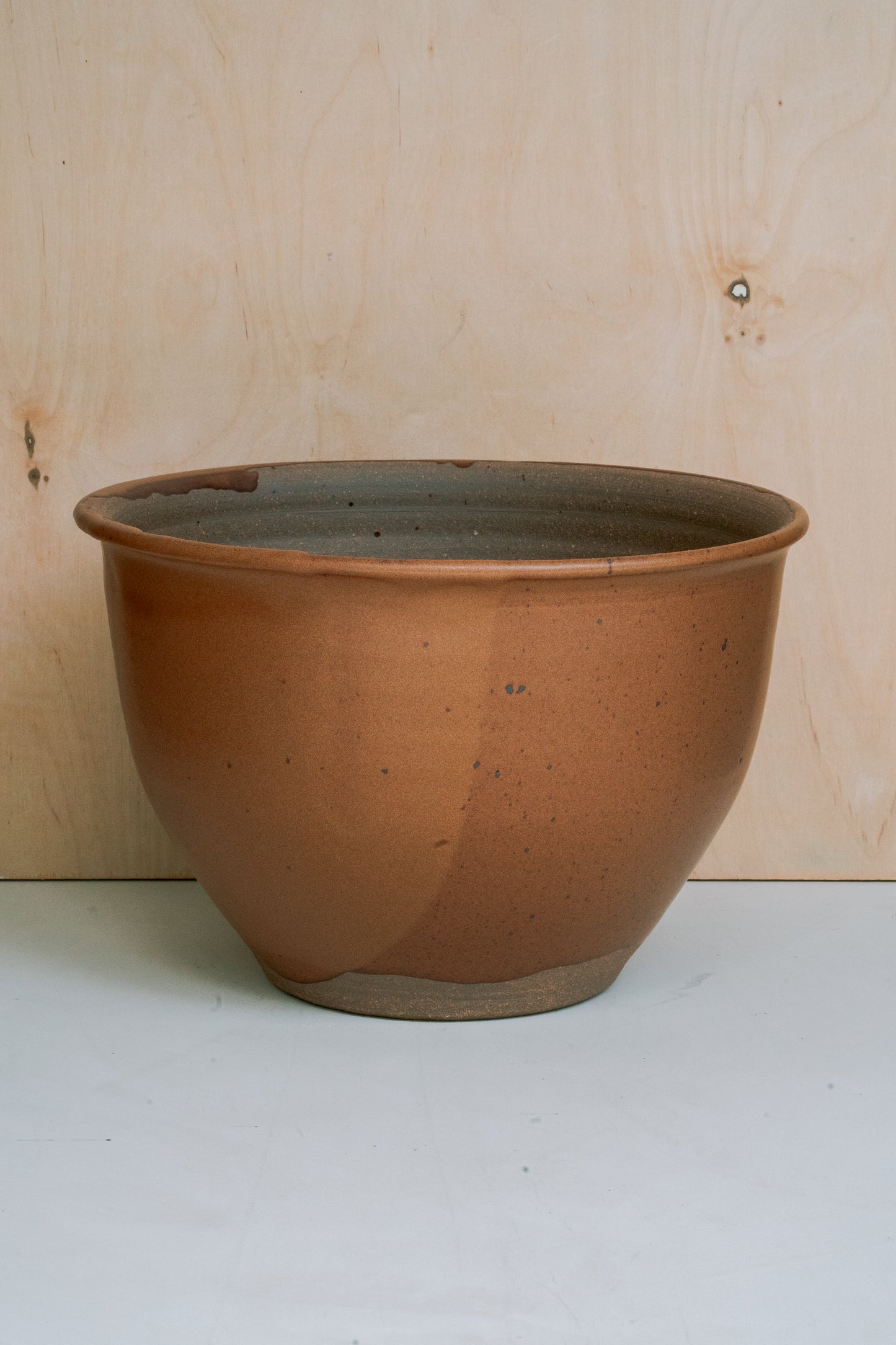 LARGE PLANTER