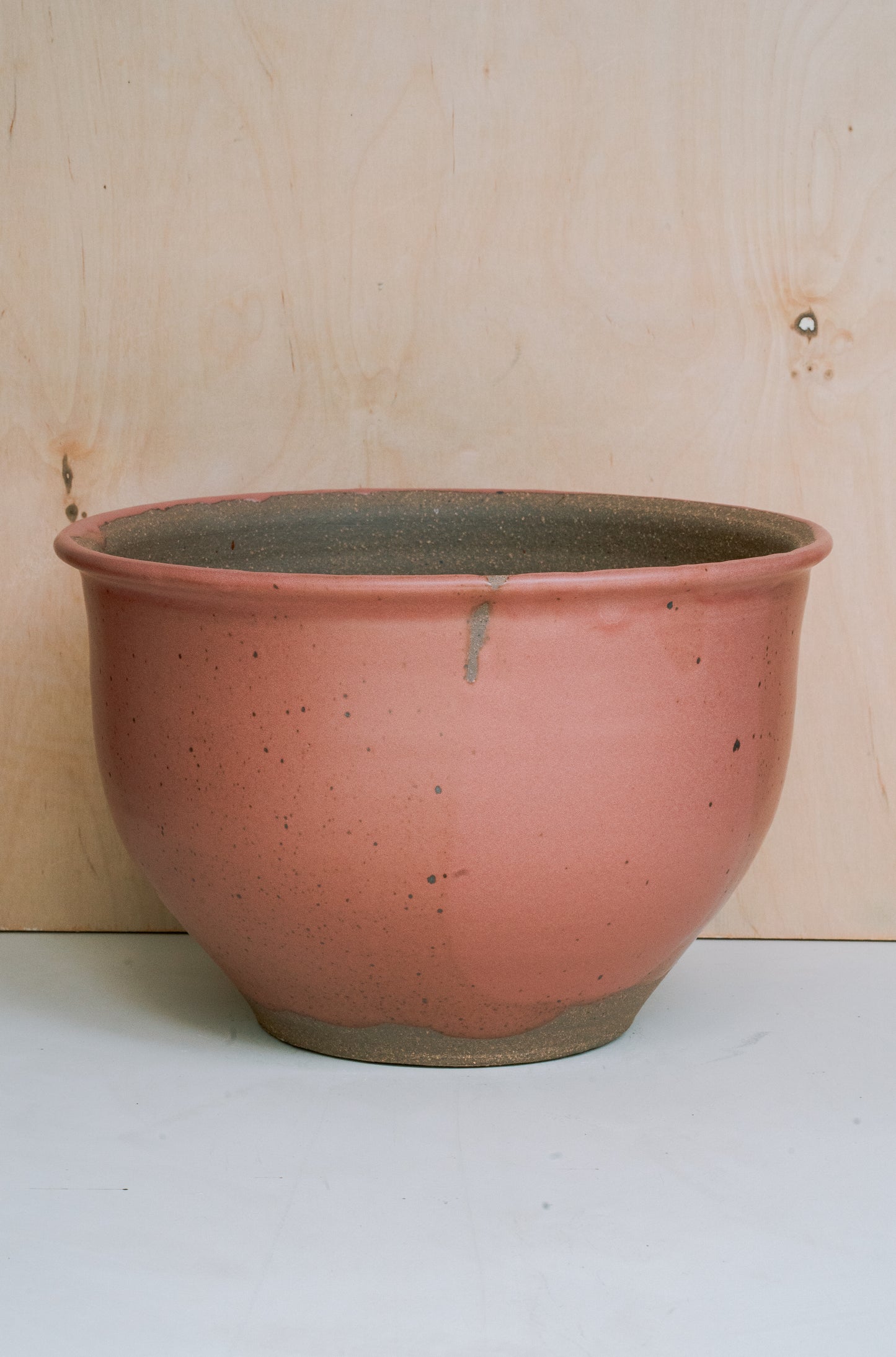 LARGE PLANTER