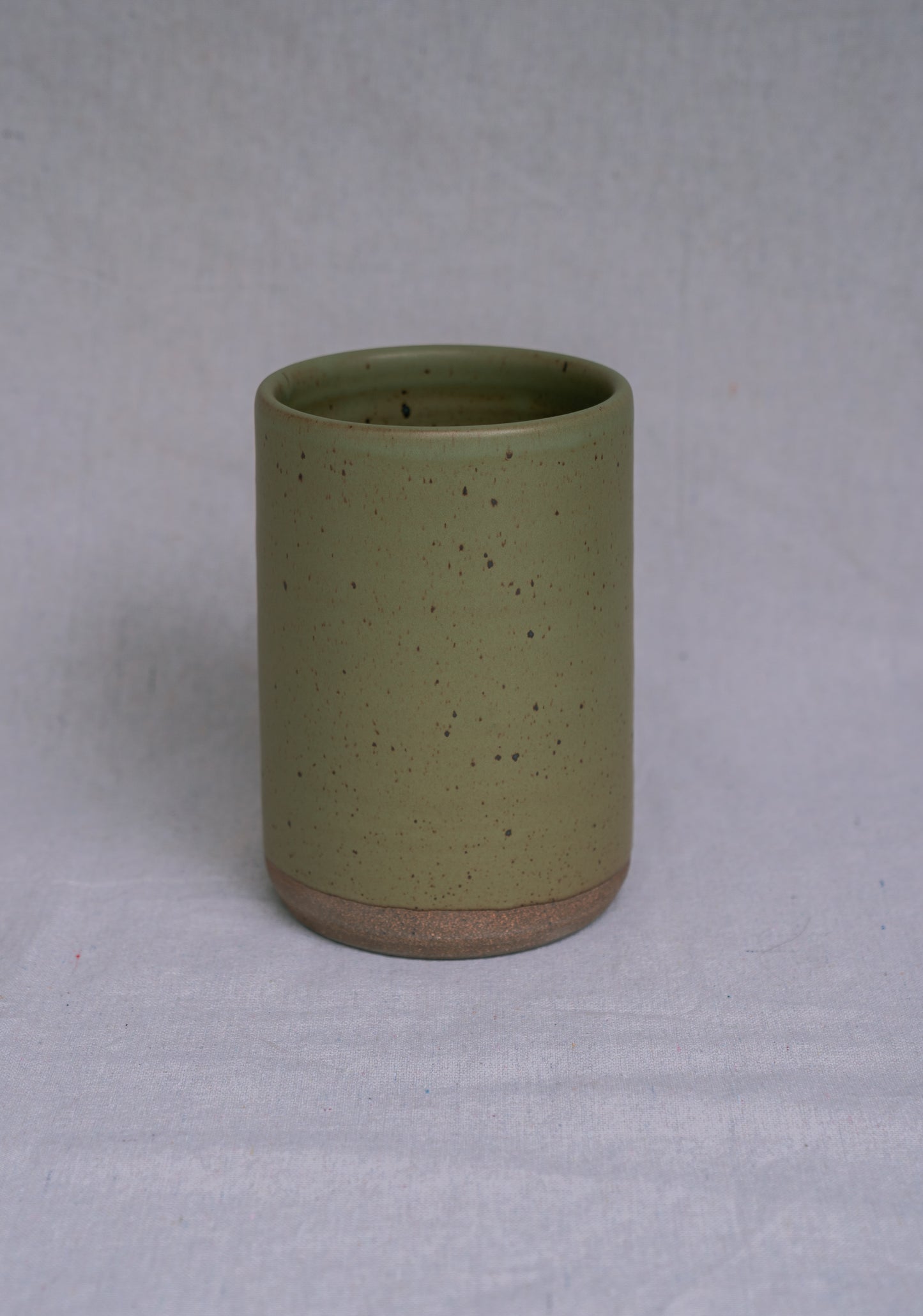 UTILITY VASE