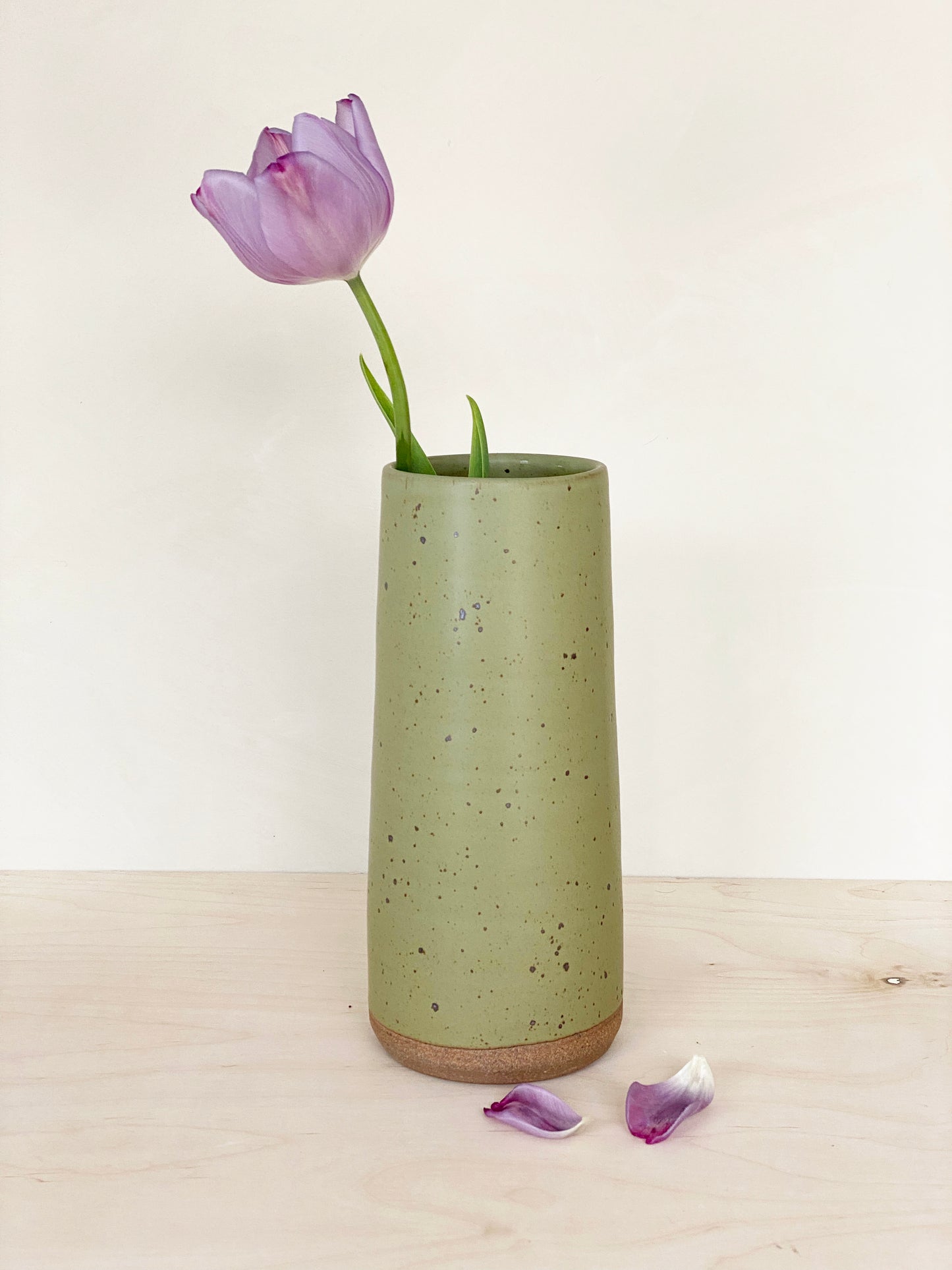 TALL FLOWER VASE