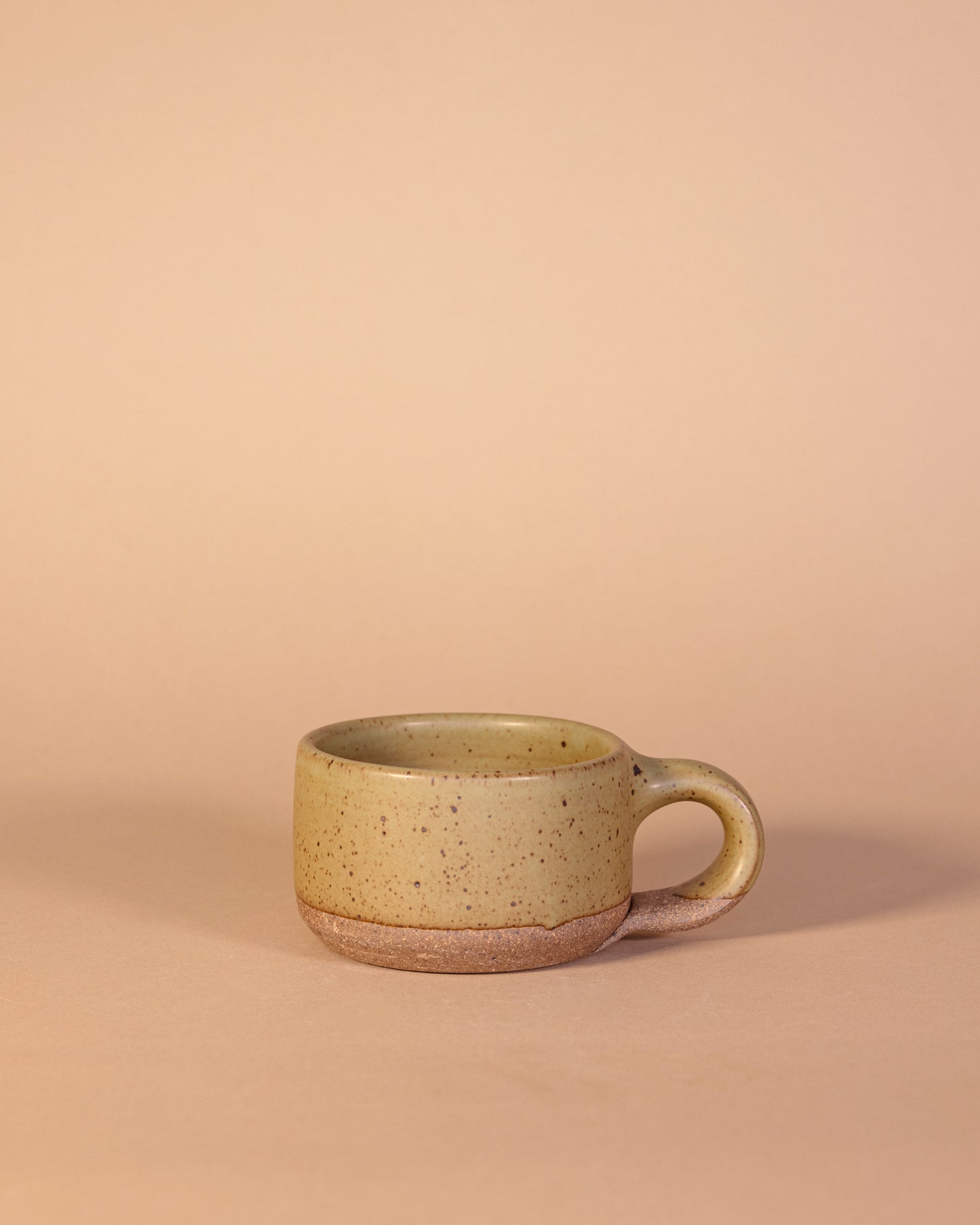FLAT WHITE