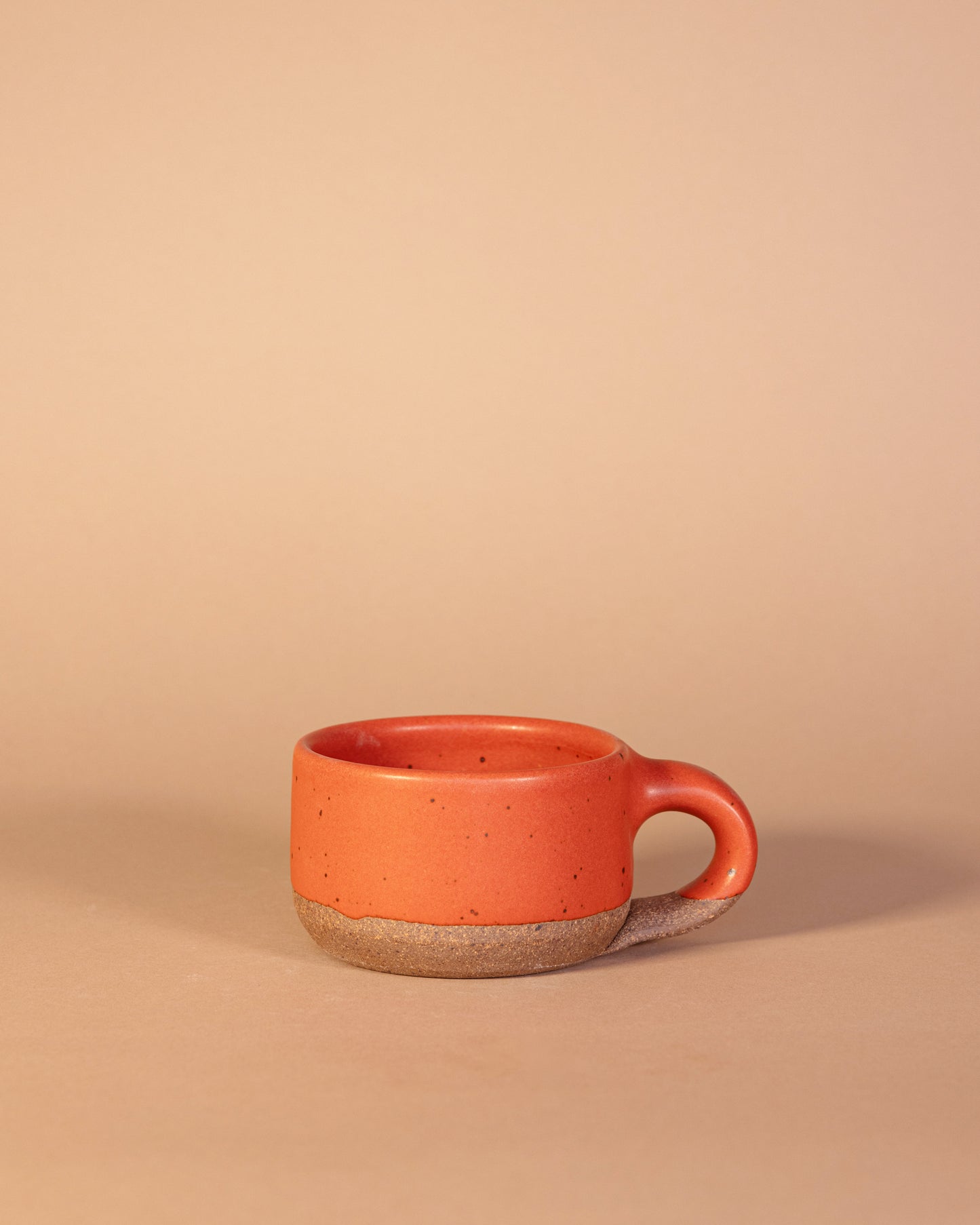 FLAT WHITE