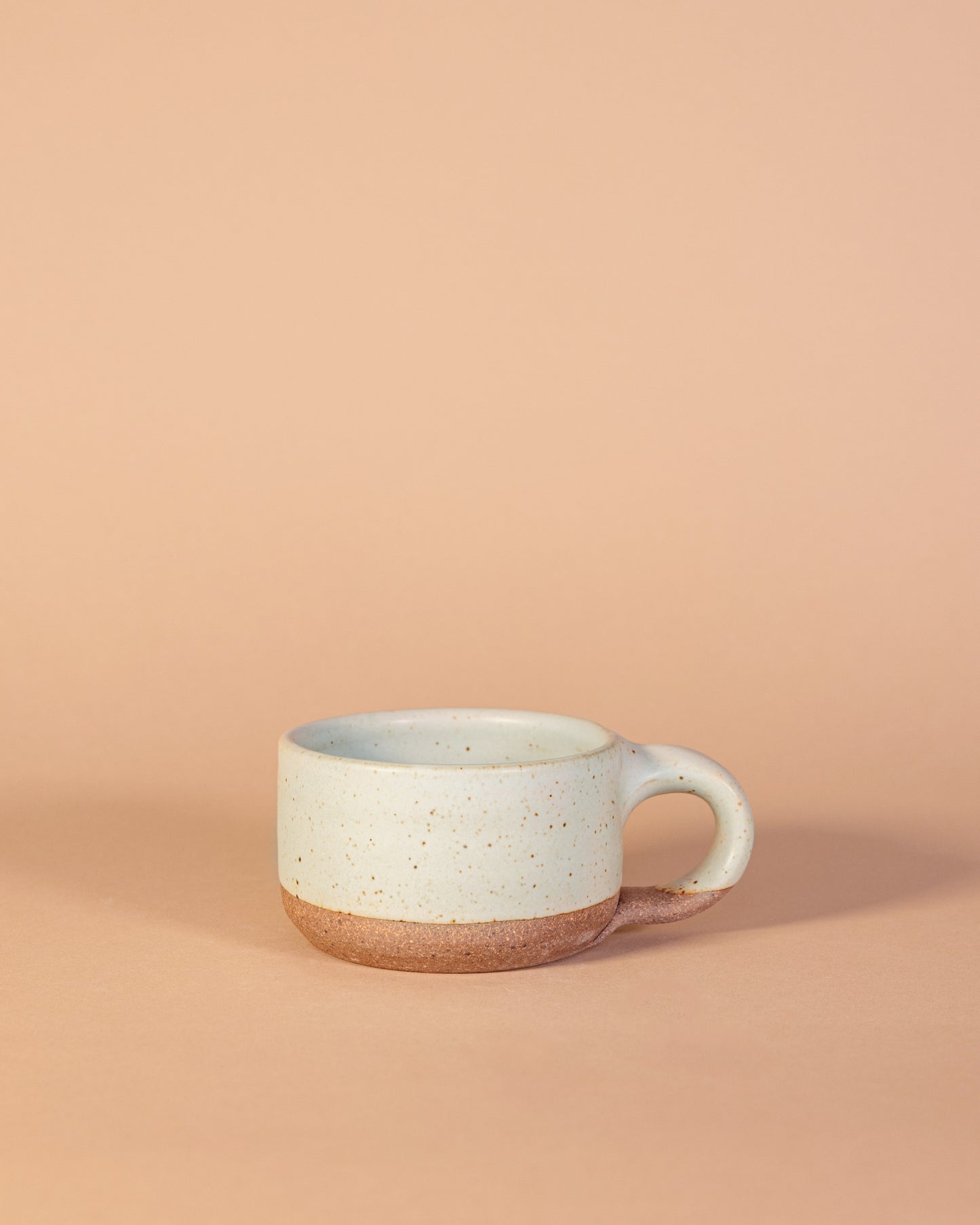 FLAT WHITE
