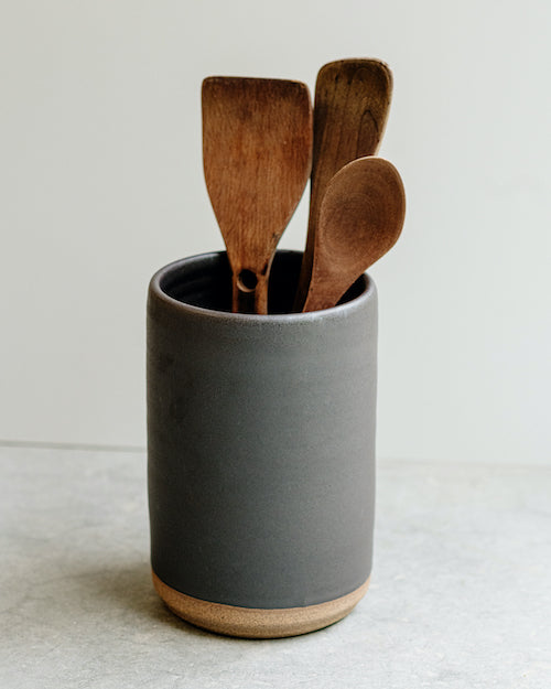 UTILITY VASE