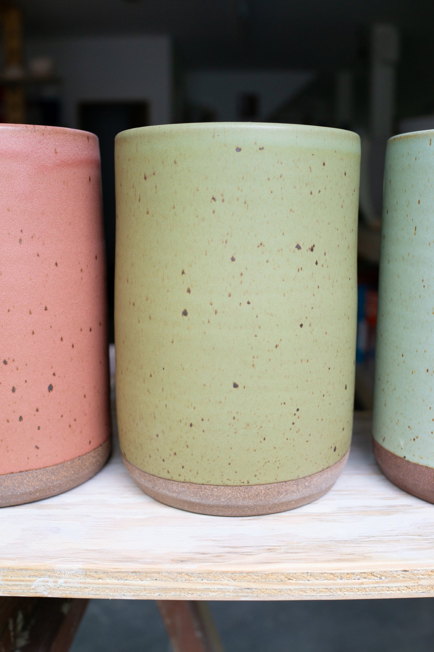 UTILITY VASE