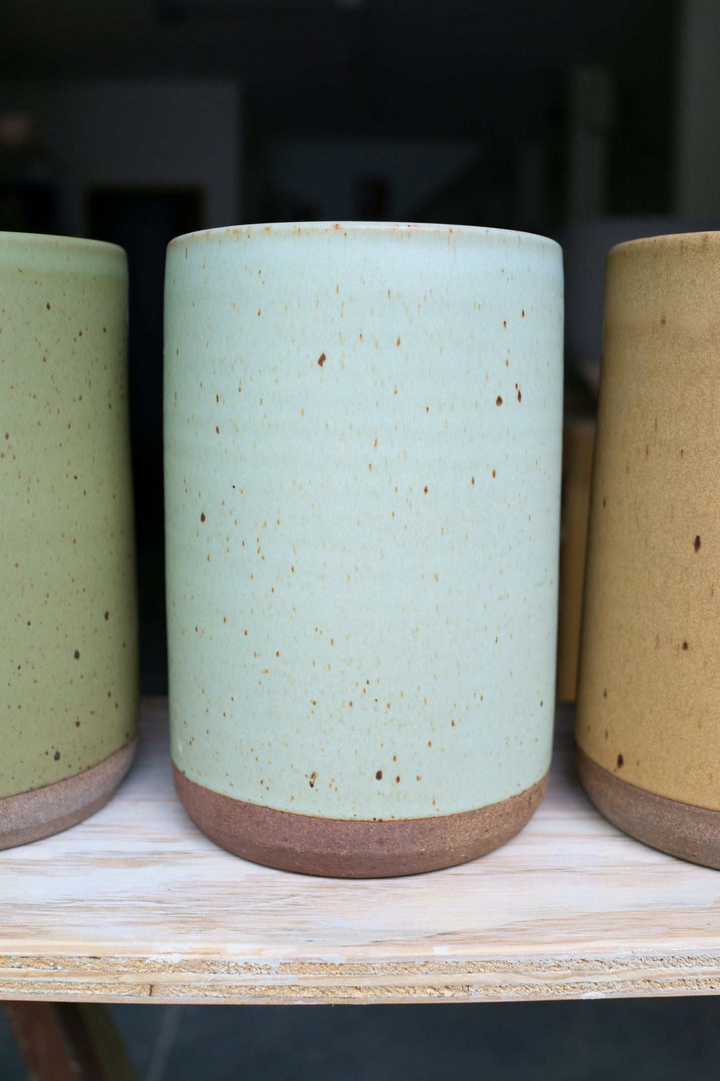 UTILITY VASE